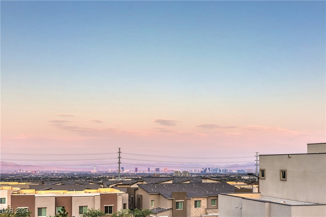 642 Angel Aura Street