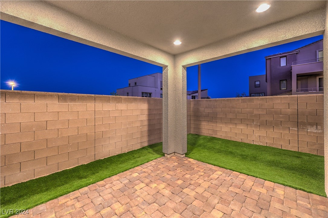 642 Angel Aura Street