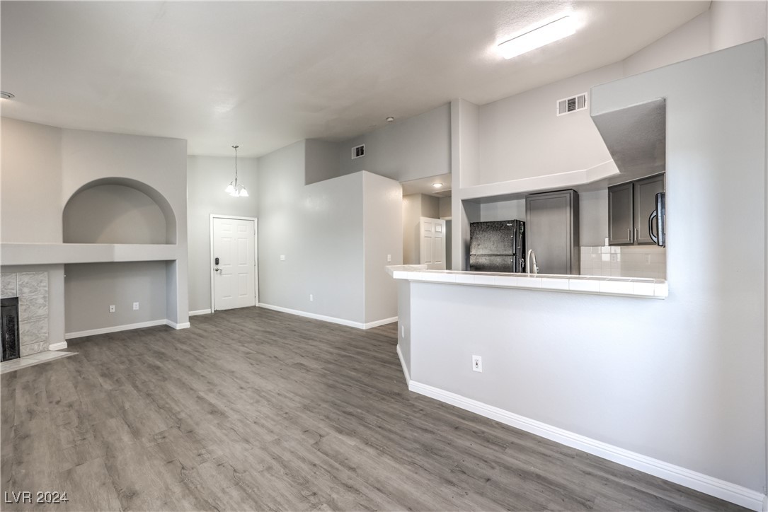 900 Heavenly Hills Court 217