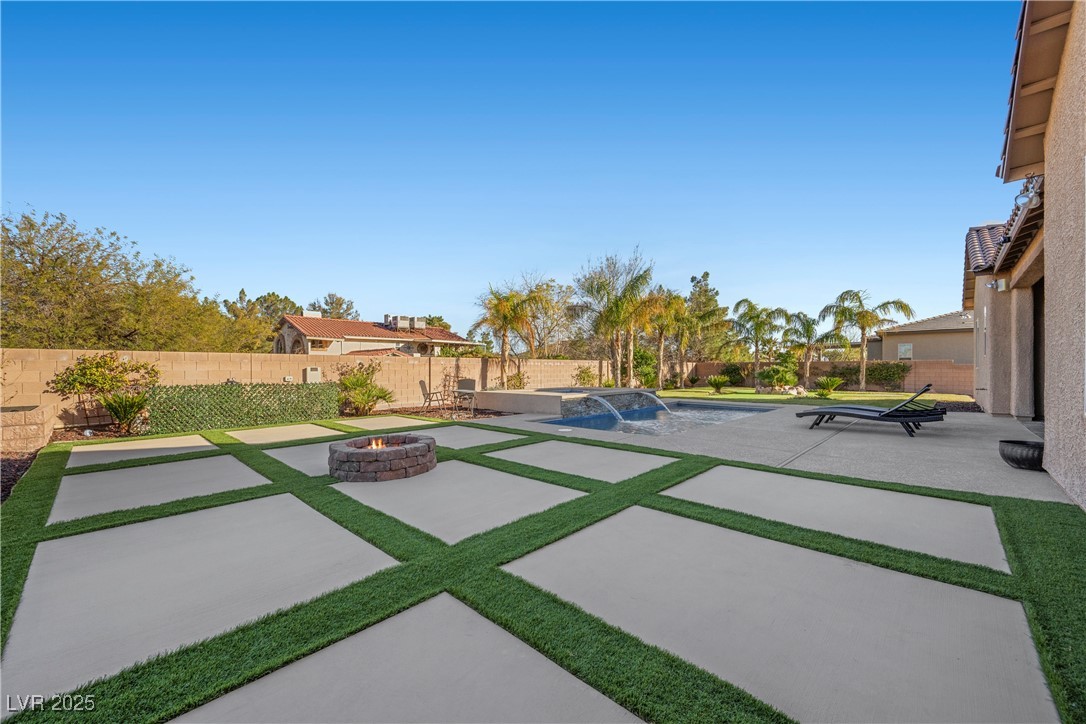 4292 Helena Cove Court