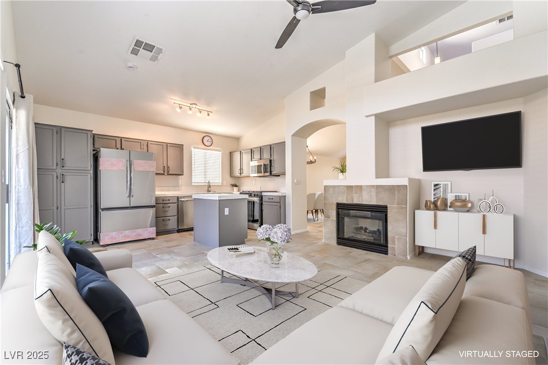 1809 Morado Hills Lane
