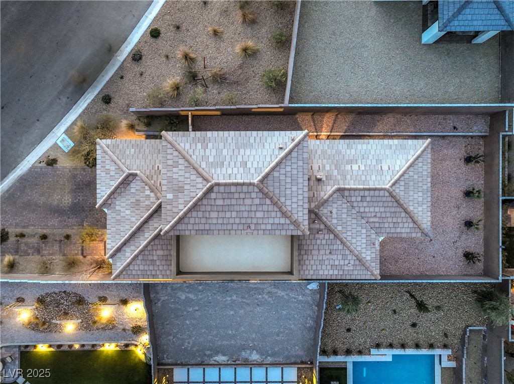 11832 Dragontail Peak Avenue