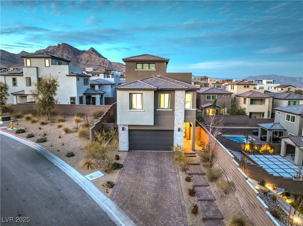 11832 Dragontail Peak Avenue