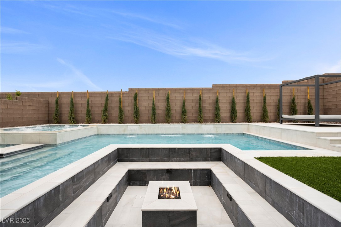 11991 Rockview Point Street