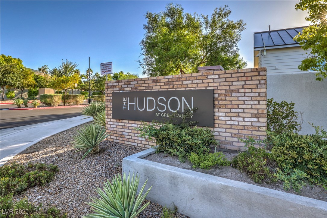 545 Thea Street 1315