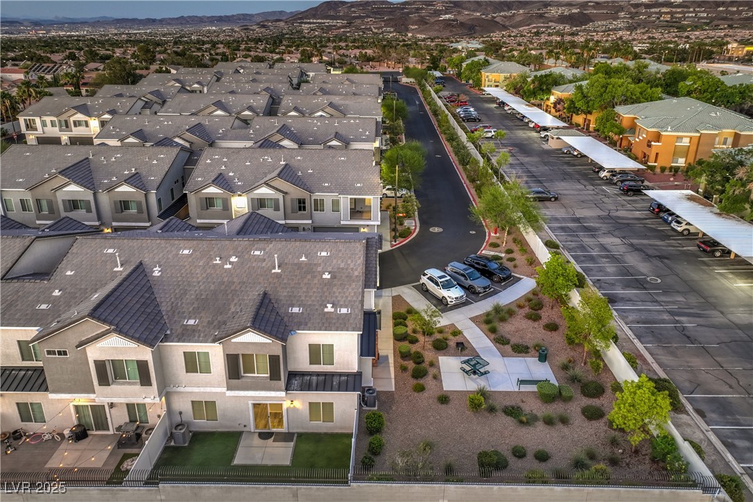 545 Thea Street 1315