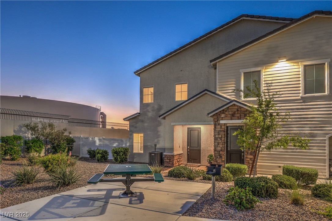 545 Thea Street 1315