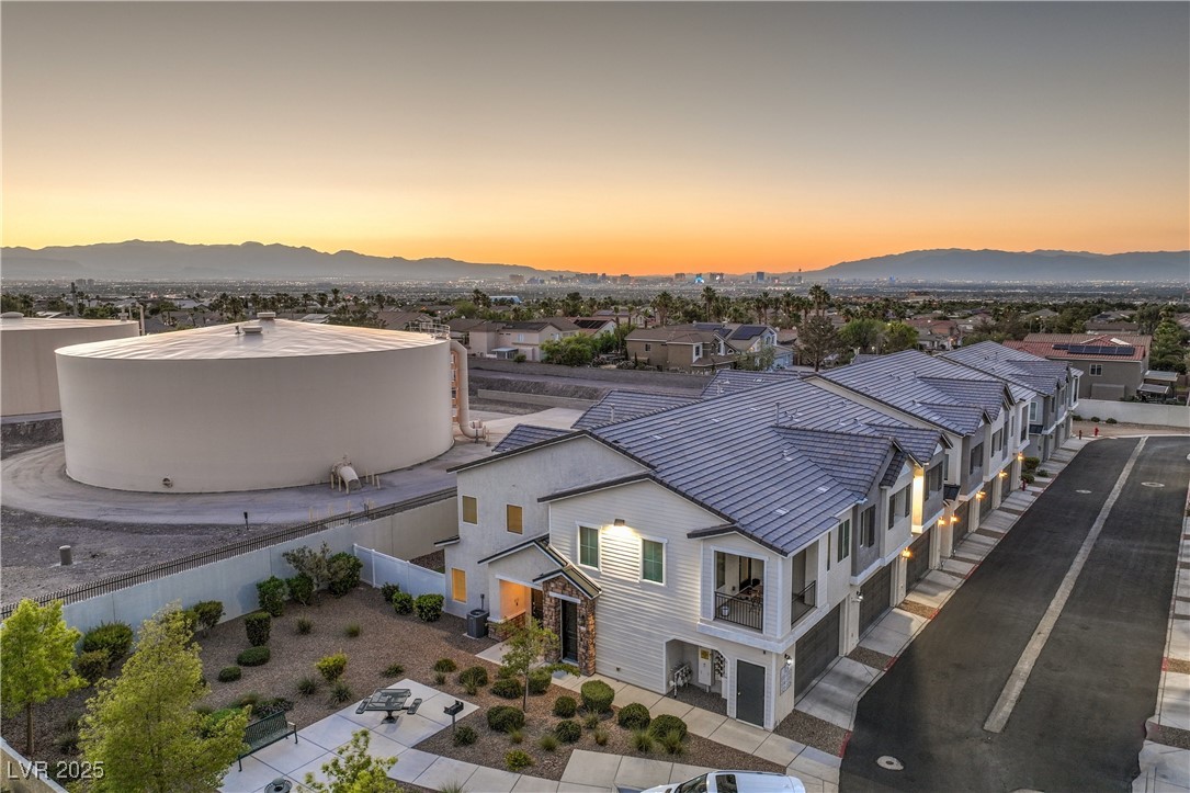 545 Thea Street 1315