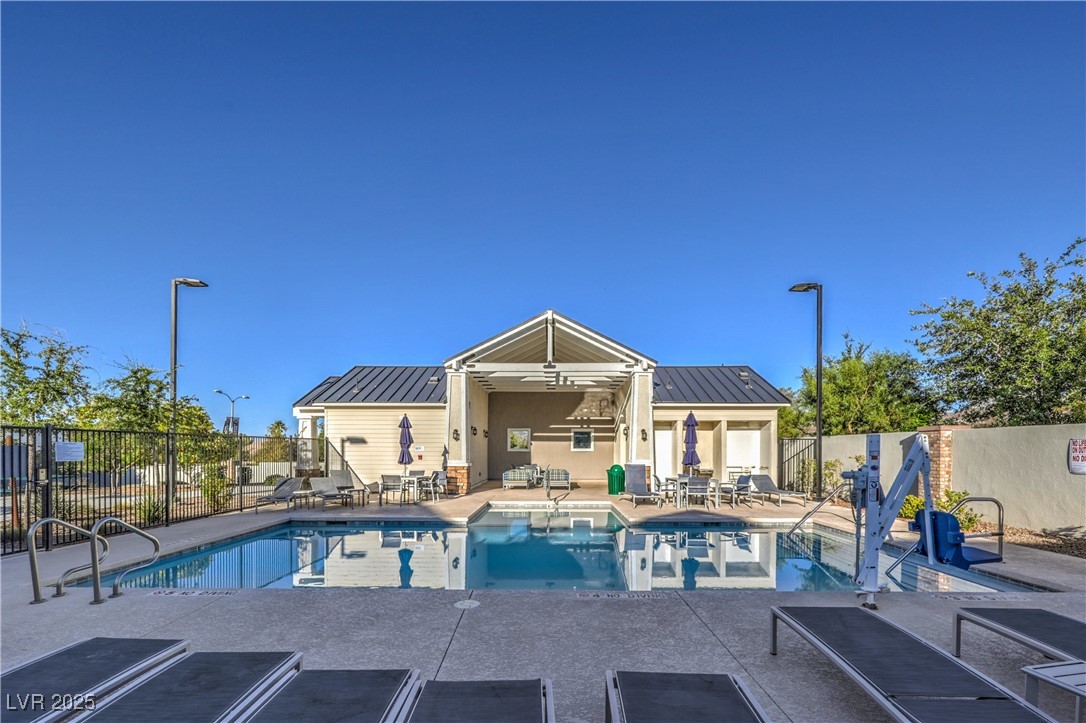 545 Thea Street 1315