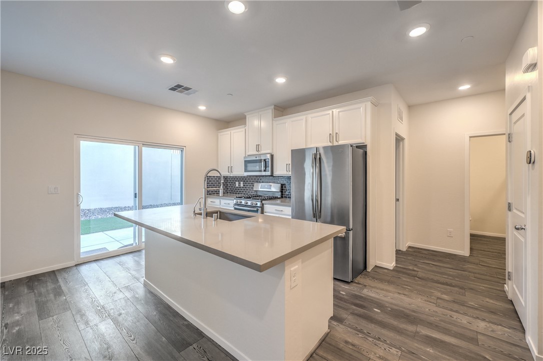 545 Thea Street 1315