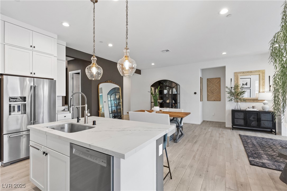 9951 Skye Gazer Avenue