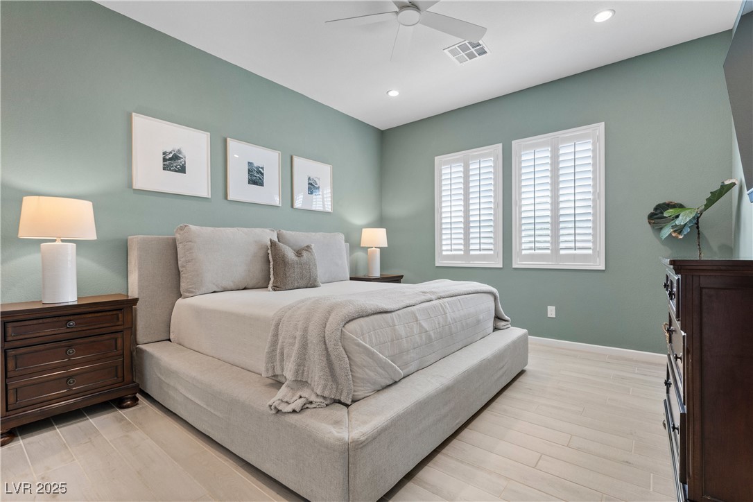 9951 Skye Gazer Avenue