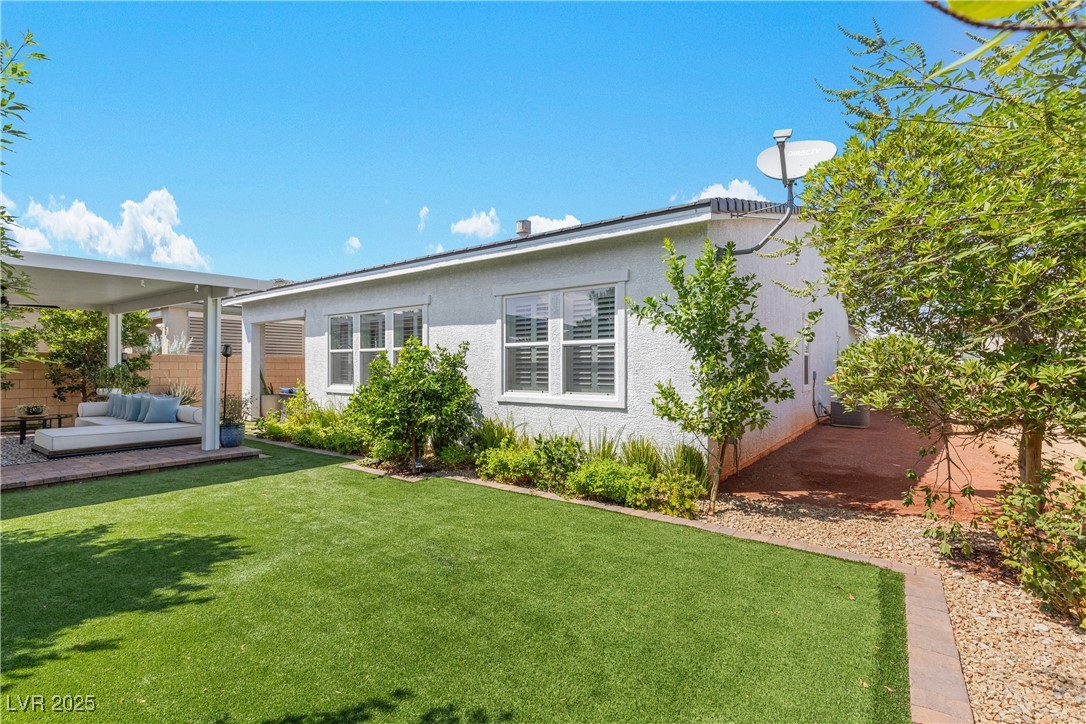 9951 Skye Gazer Avenue