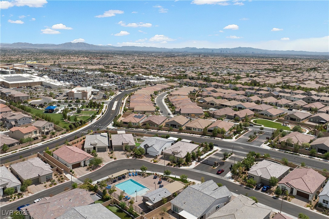 9951 Skye Gazer Avenue