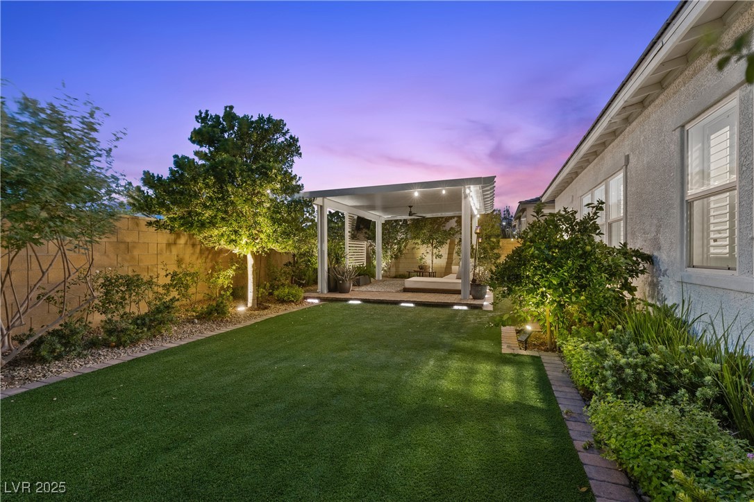 9951 Skye Gazer Avenue