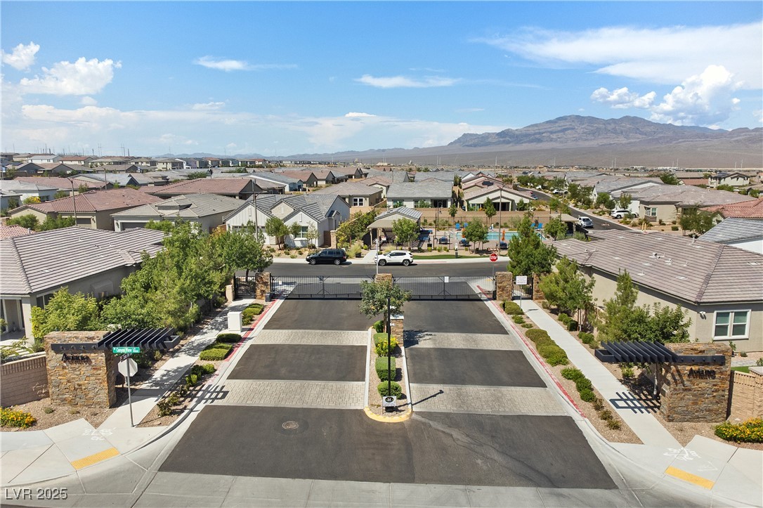 9951 Skye Gazer Avenue