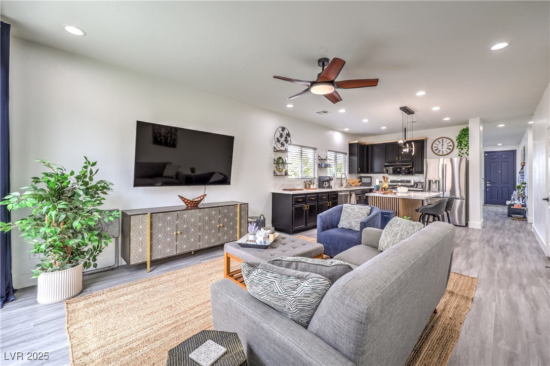 10762 Flame Vine Court