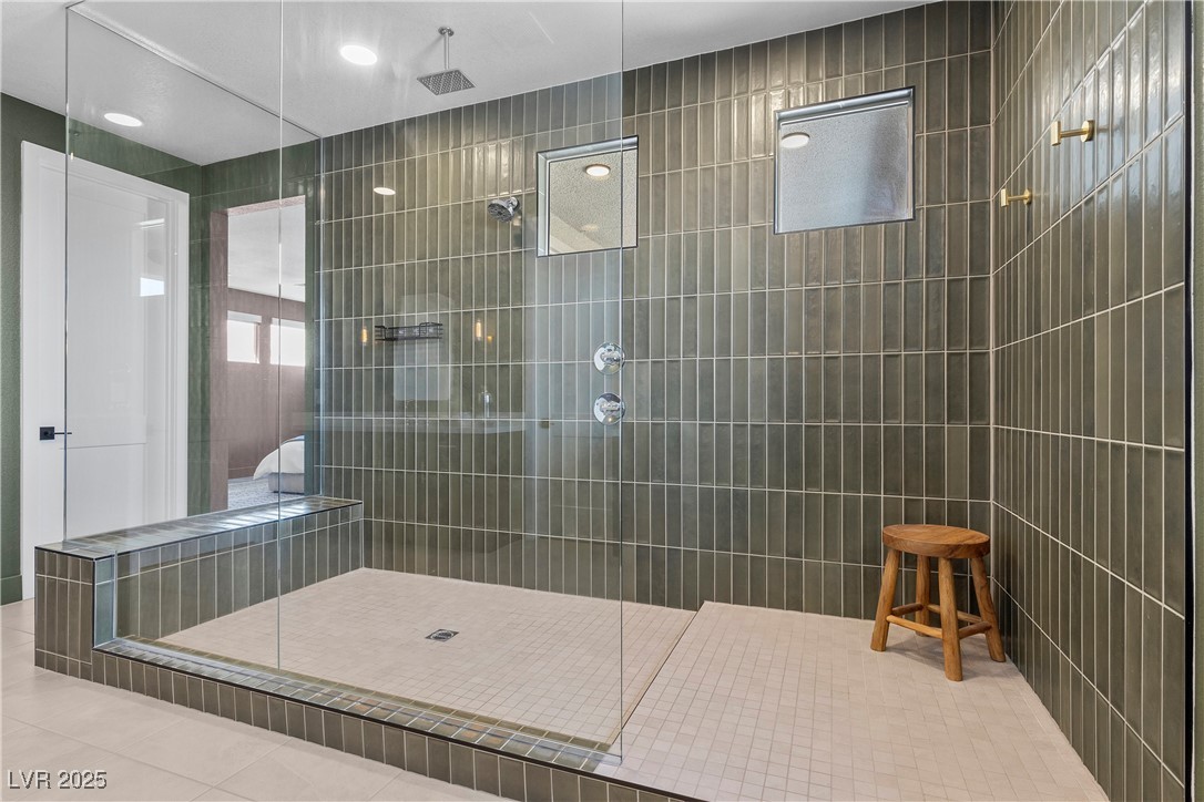 532 Crown Mesa Avenue