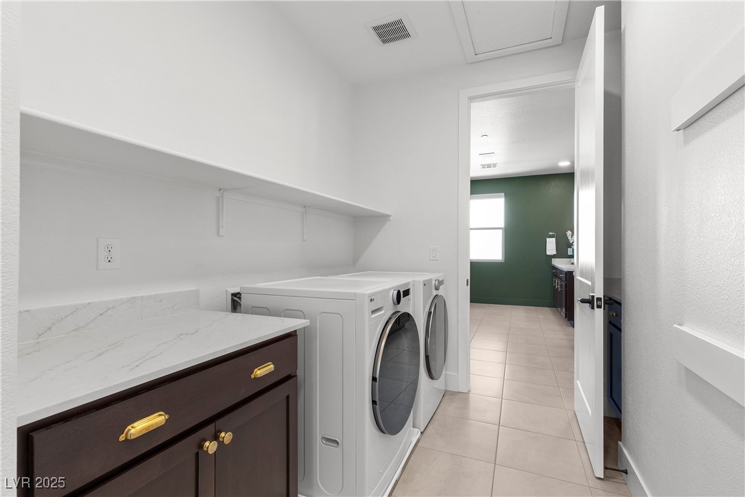 532 Crown Mesa Avenue