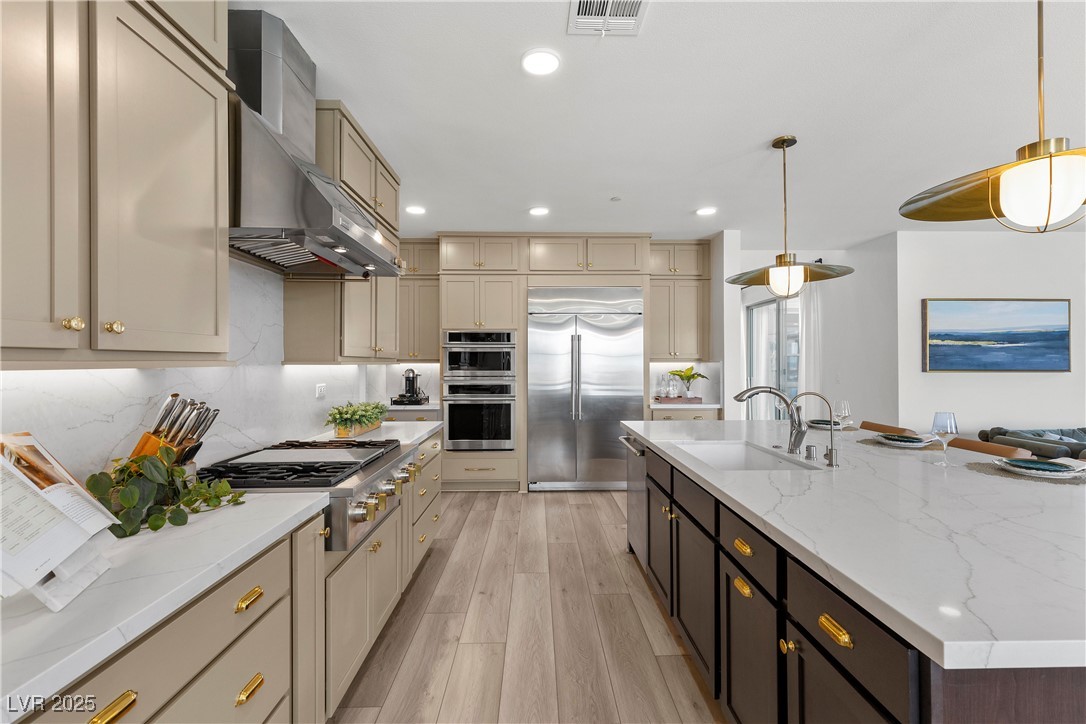 532 Crown Mesa Avenue