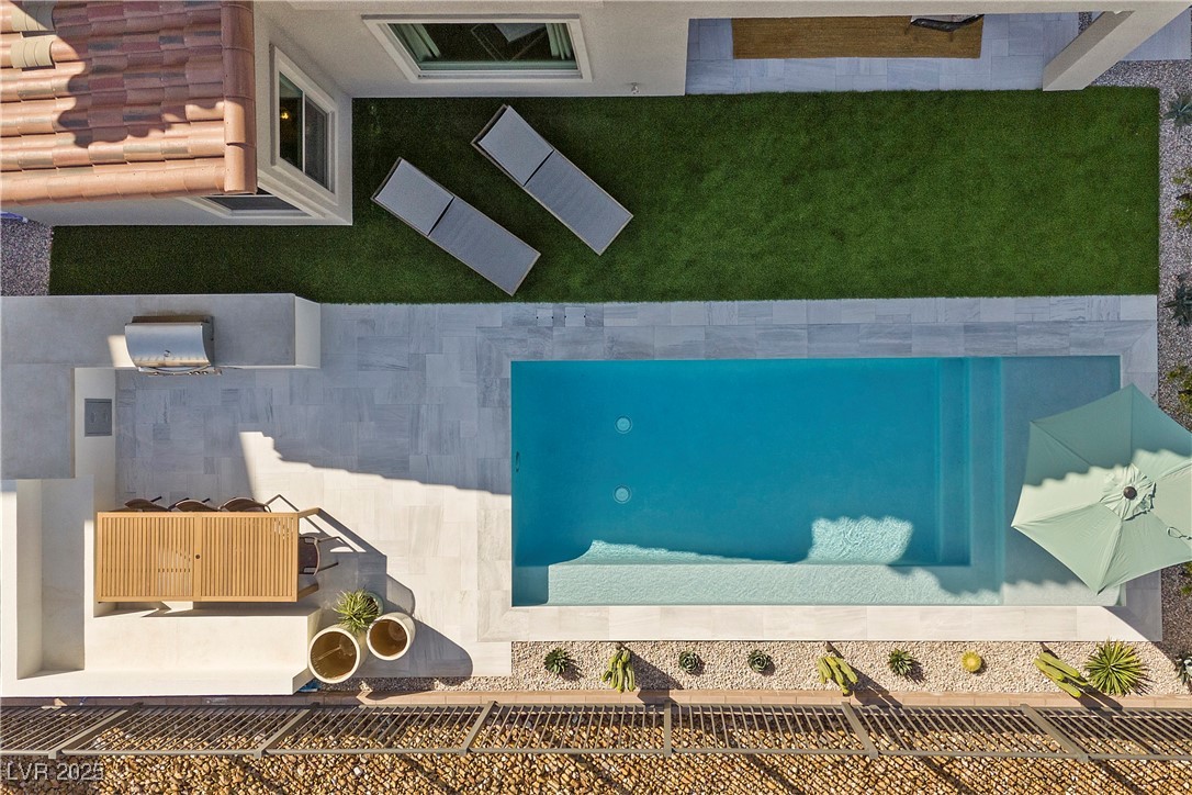 532 Crown Mesa Avenue