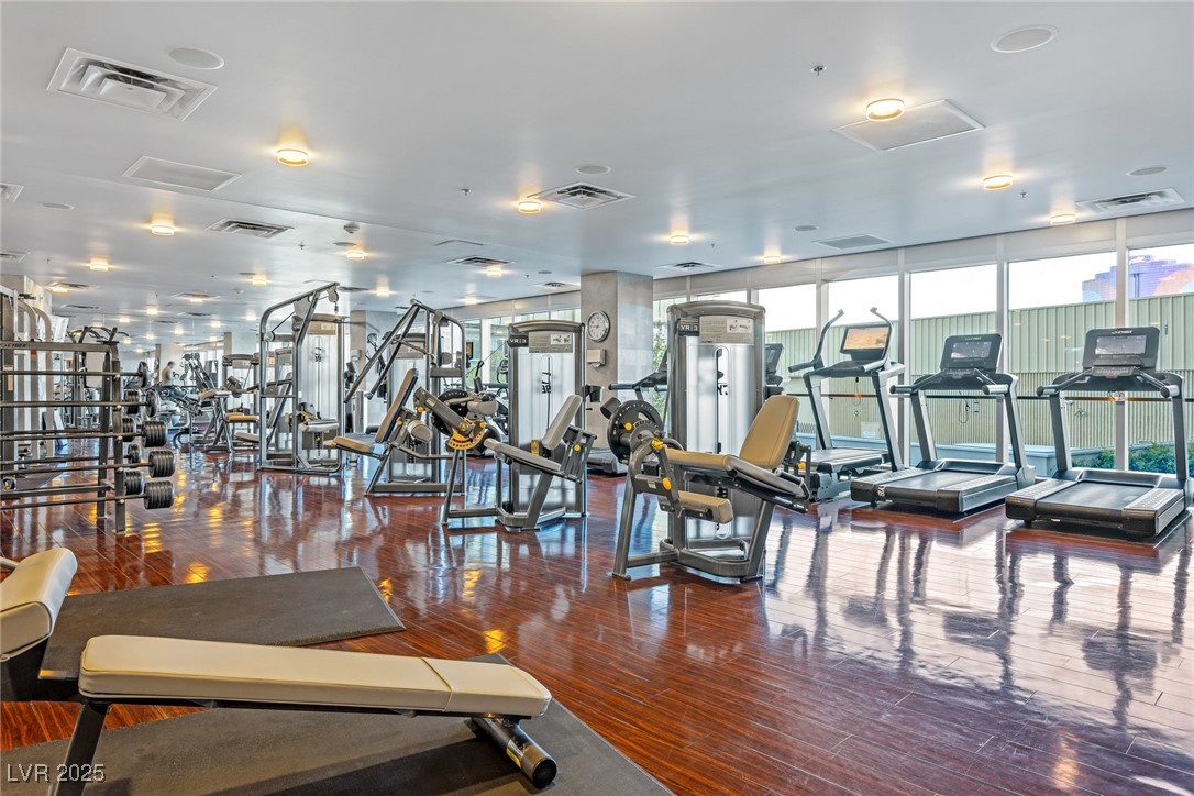 4471 Dean Martin Drive 1108