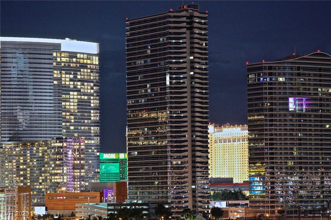 4471 Dean Martin Drive 1108