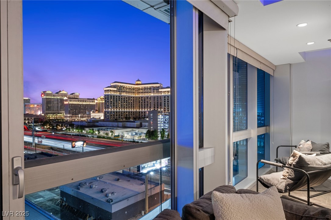 4471 Dean Martin Drive 1108