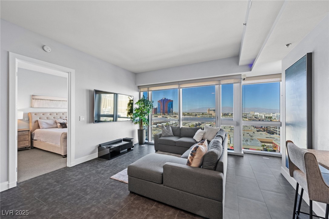 4471 Dean Martin Drive 1108