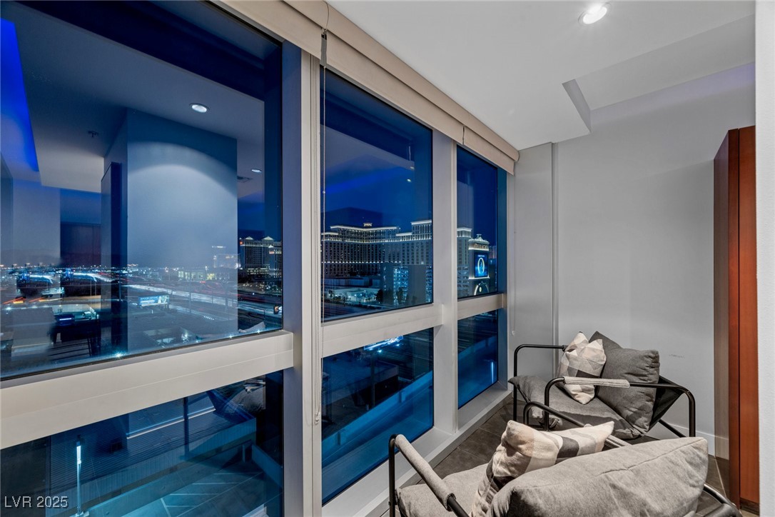 4471 Dean Martin Drive 1108