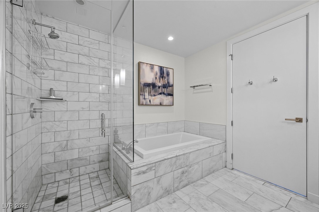 4471 Dean Martin Drive 1108