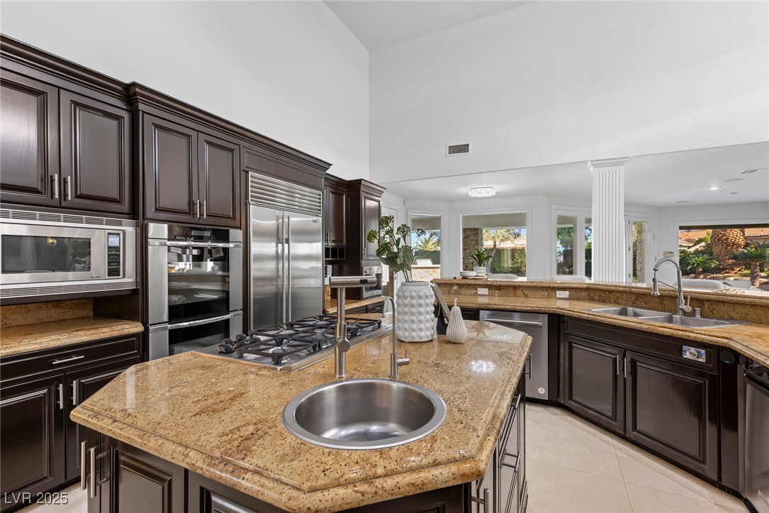 5070 Scenic Ridge Drive