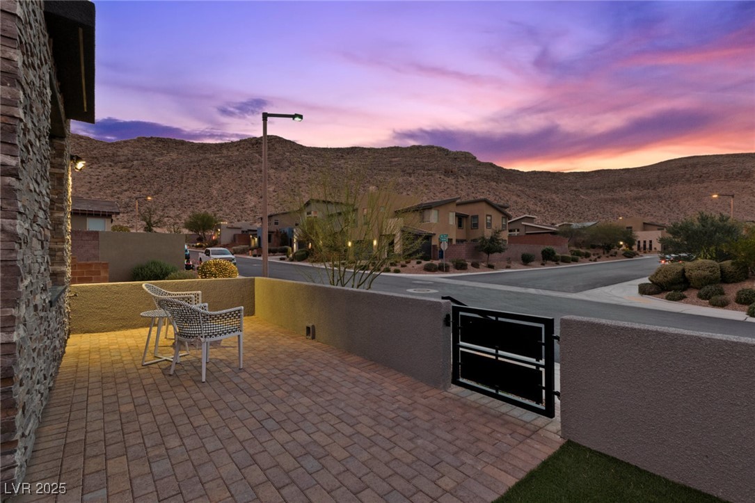 7170 Galaxy Dune Street