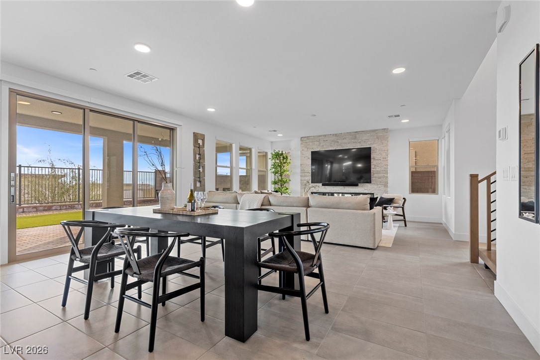 400 Crown Mesa Avenue