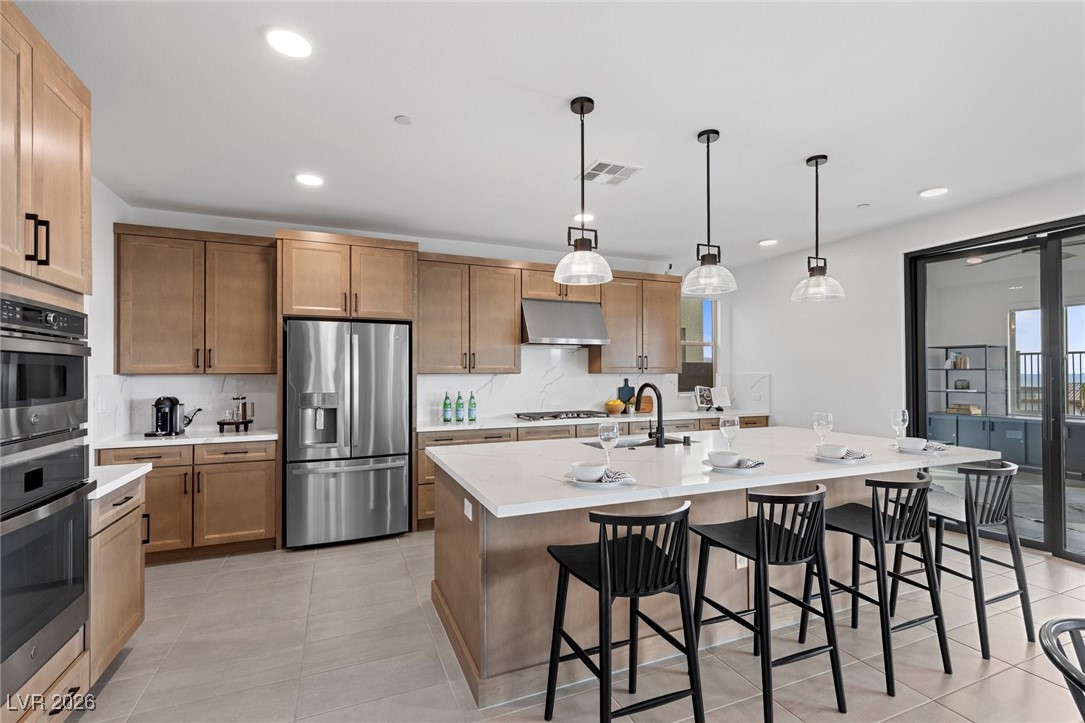 400 Crown Mesa Avenue