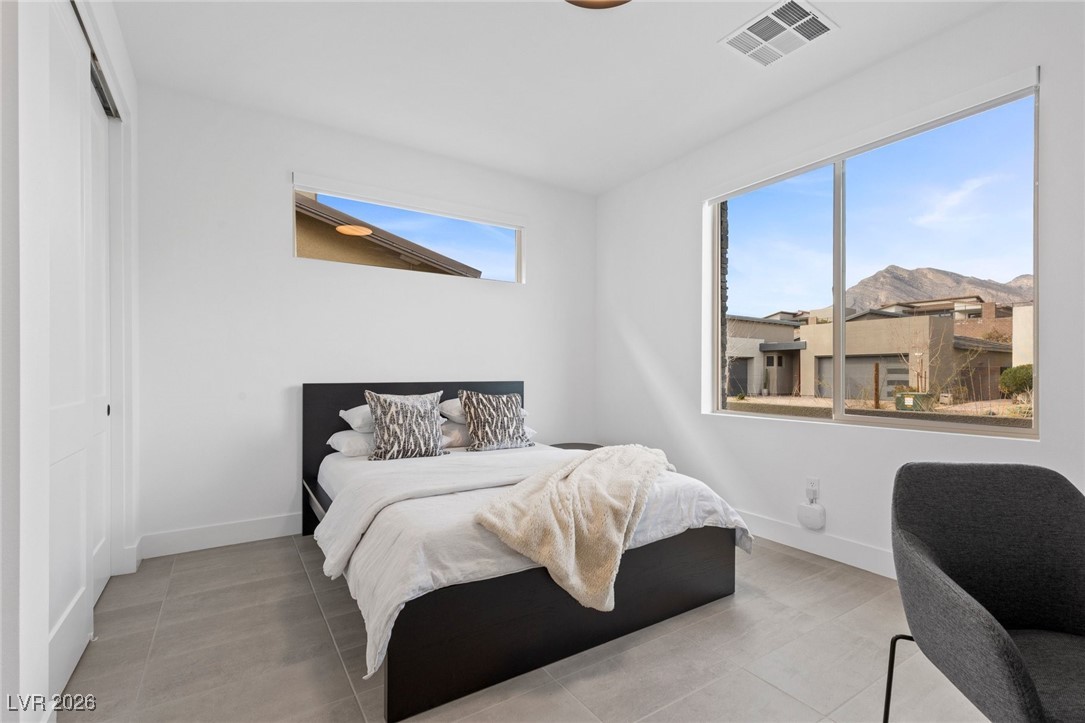 400 Crown Mesa Avenue