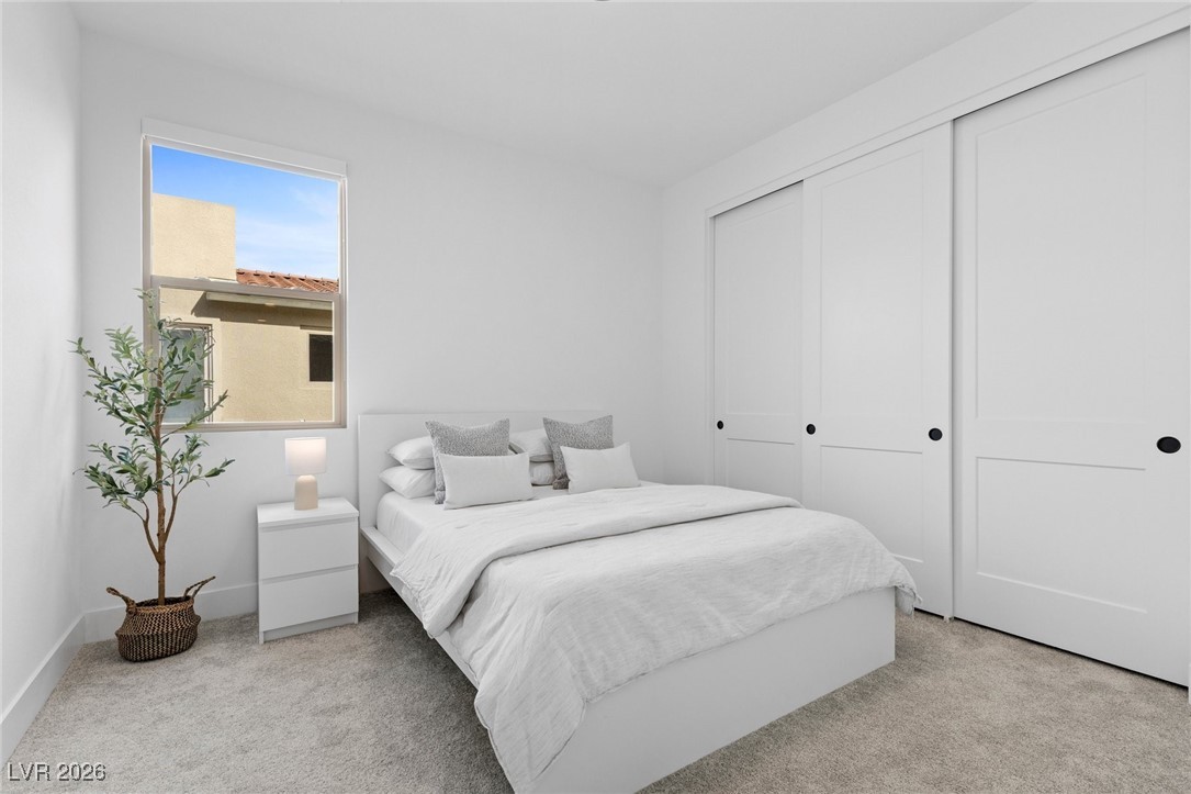 400 Crown Mesa Avenue