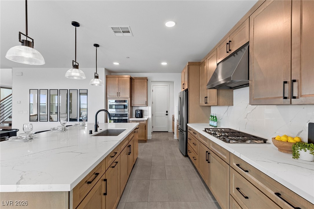 400 Crown Mesa Avenue