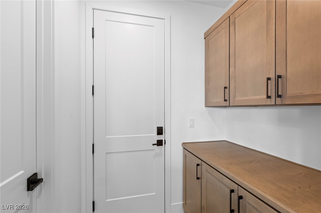 400 Crown Mesa Avenue