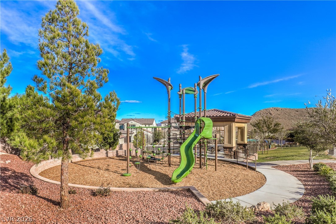 3213 Molinos Drive