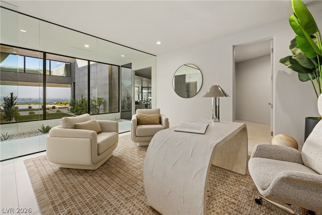 8 Chisel Crest Court