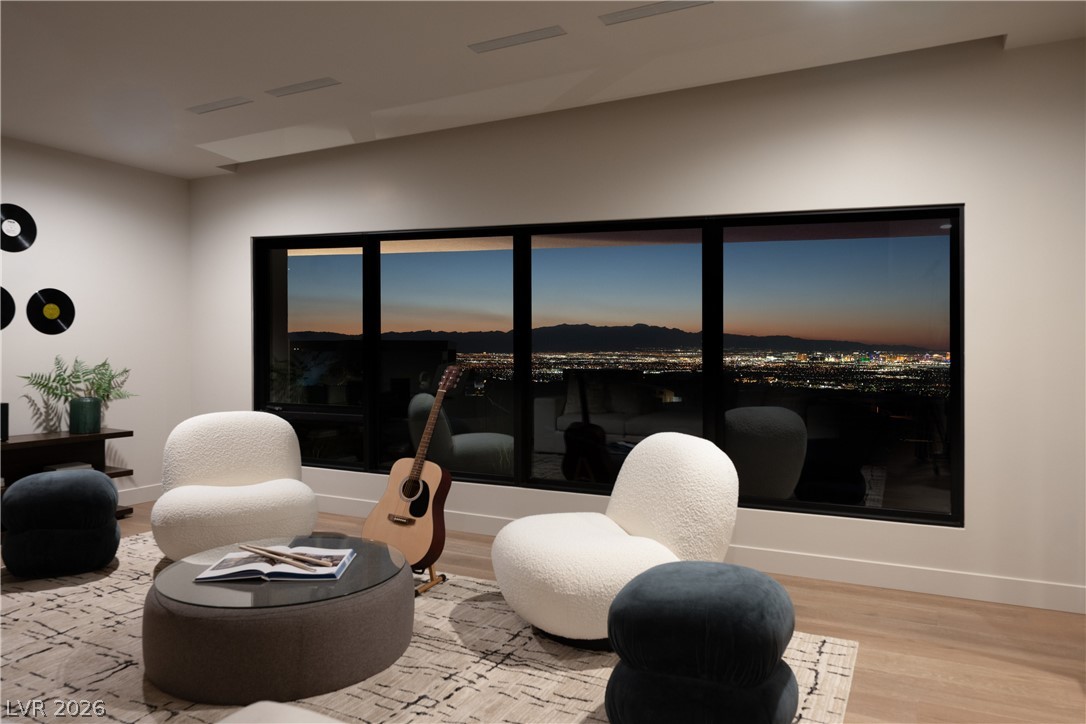 8 Chisel Crest Court