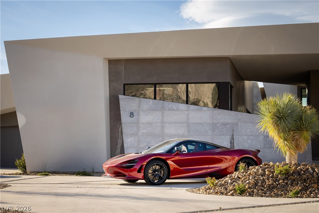 8 Chisel Crest Court