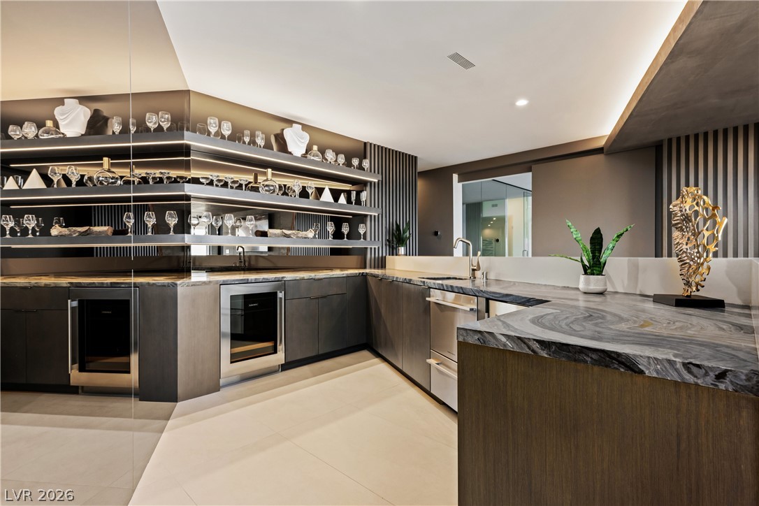 8 Chisel Crest Court