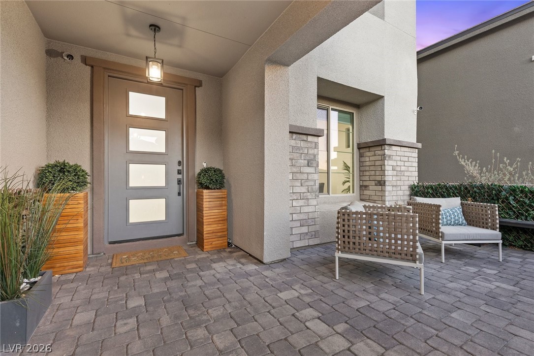 394 Prairie Sun Street