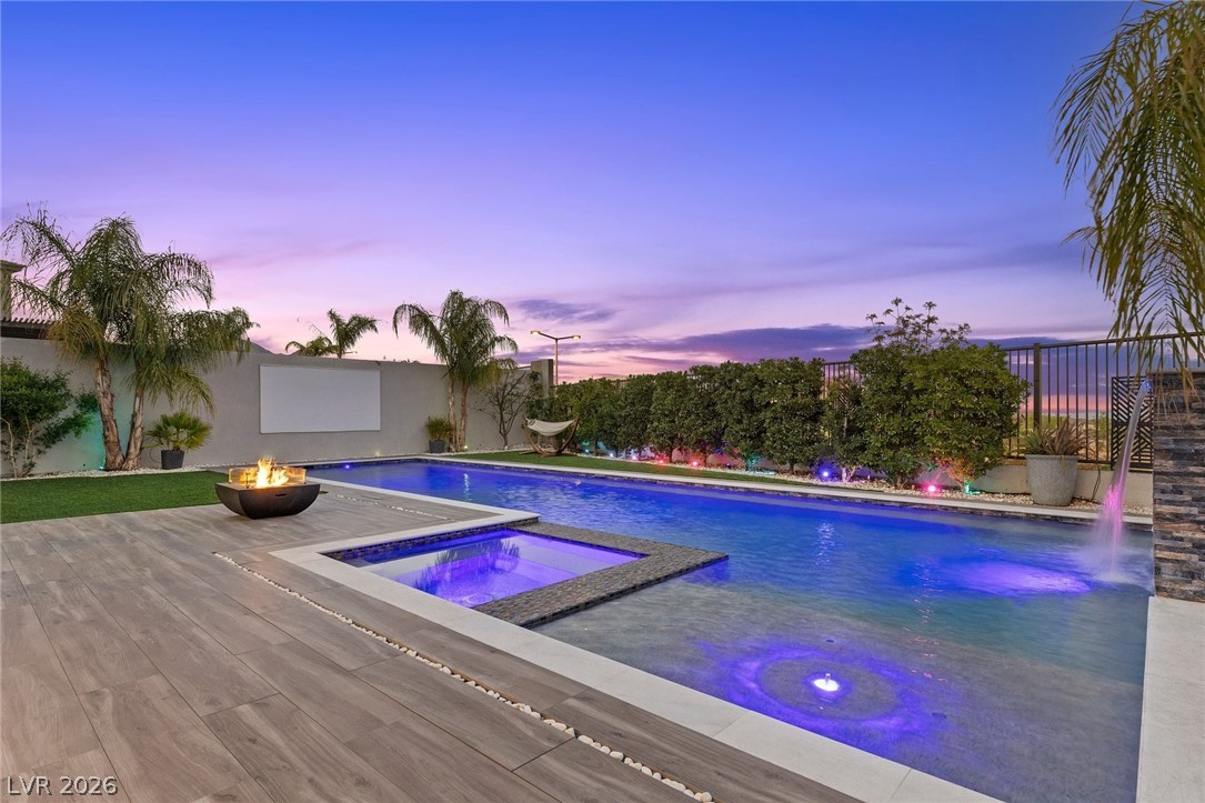 394 Prairie Sun Street