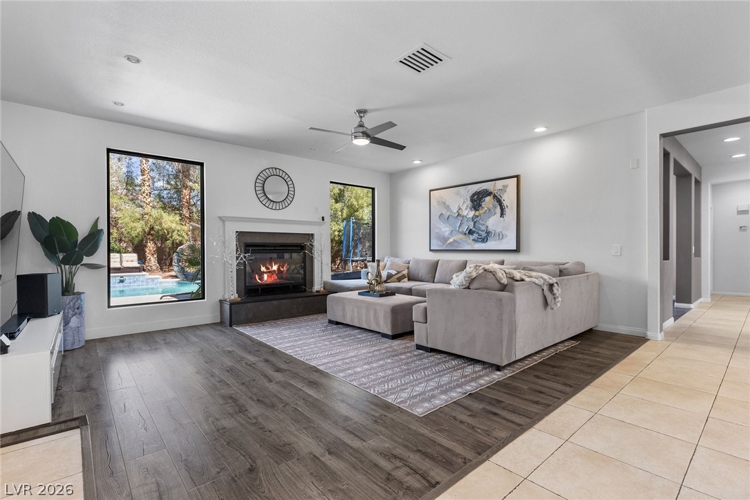 8116 Tower Bridge Avenue