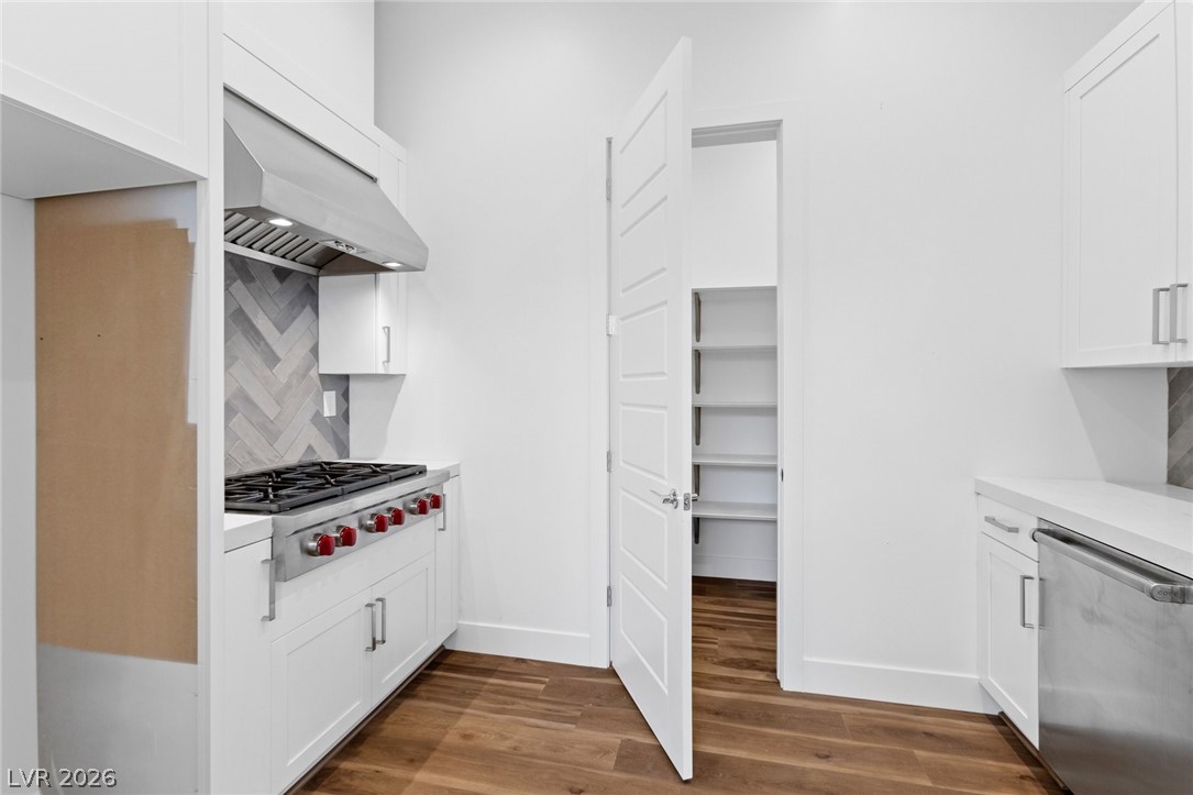 4855 Blushing Hills Street