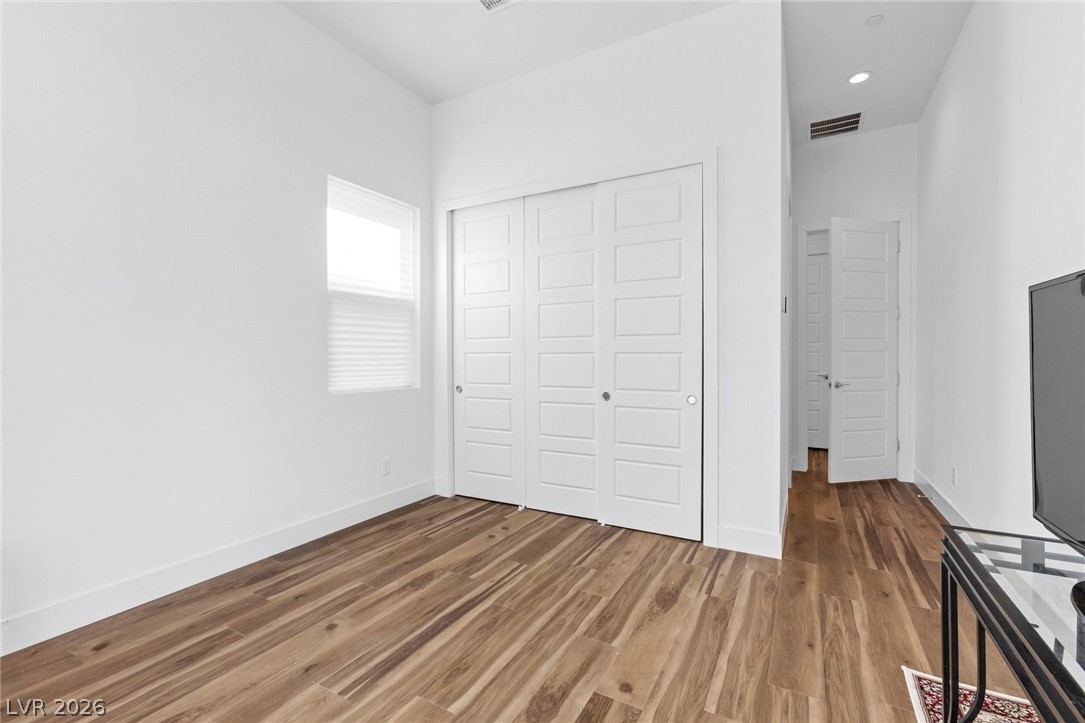 4855 Blushing Hills Street