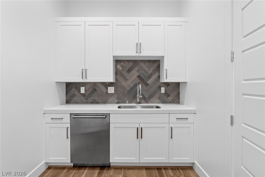 4855 Blushing Hills Street